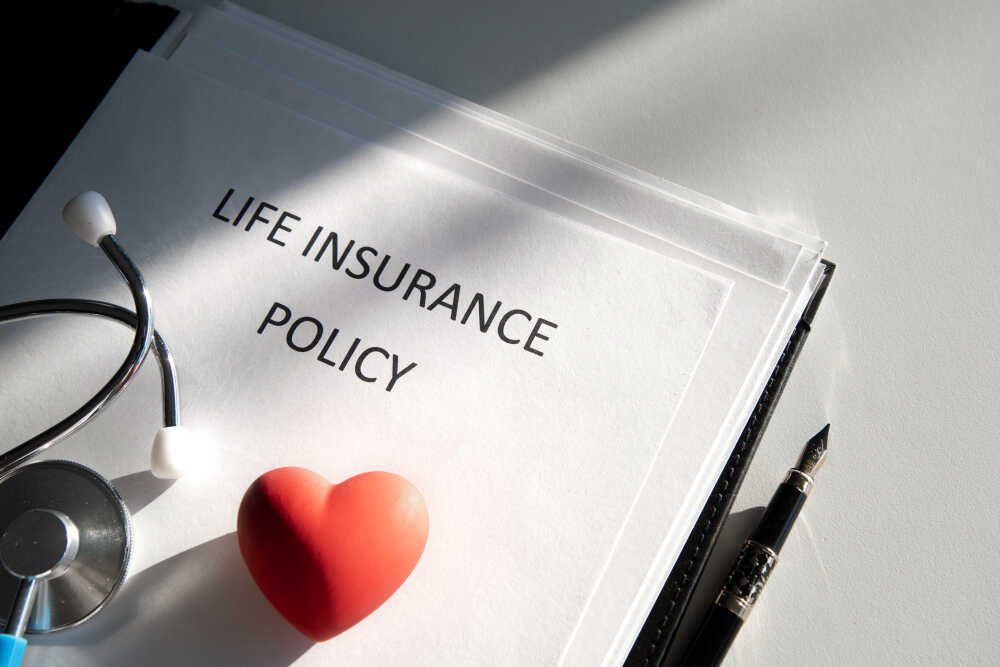 The Benefits of Buying Term Life Insurance in Your 20s and 30s!